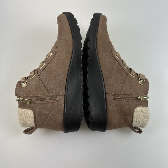 Bzees Generation Bootie Tan Faux Suede Ankle Boot Zip Washable Round Toe Women 8 - Picture 6 of 12